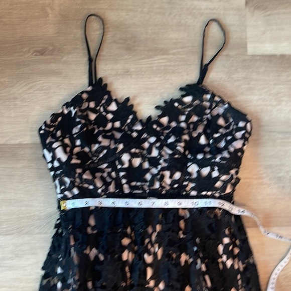 AQUA Black Illusion Crochet Lace Corset Bodice Midi Party Dress M - Picture 5 of 9